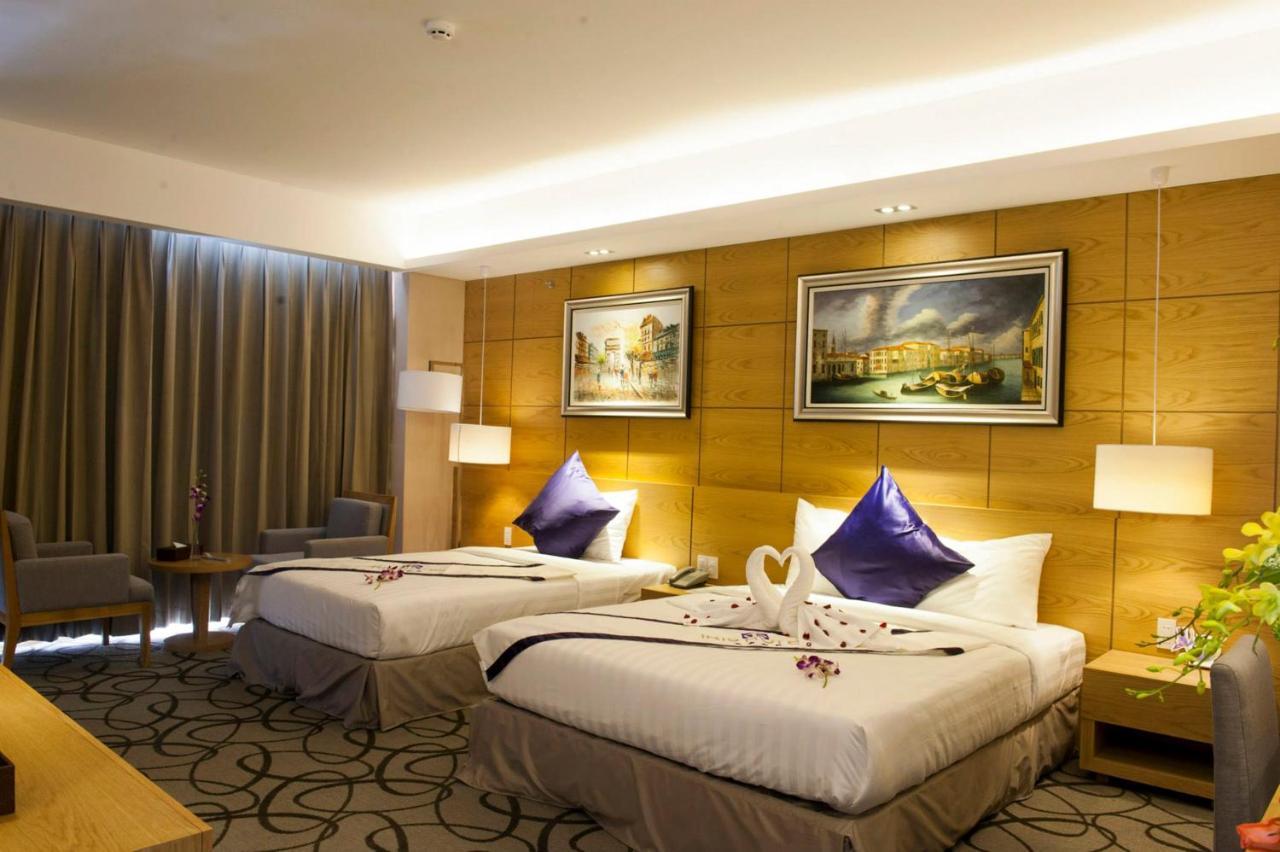 Iris Hotel Кан То Екстериор снимка