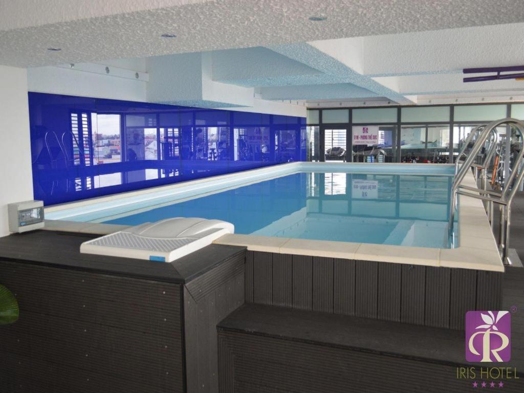 Iris Hotel Кан То Екстериор снимка
