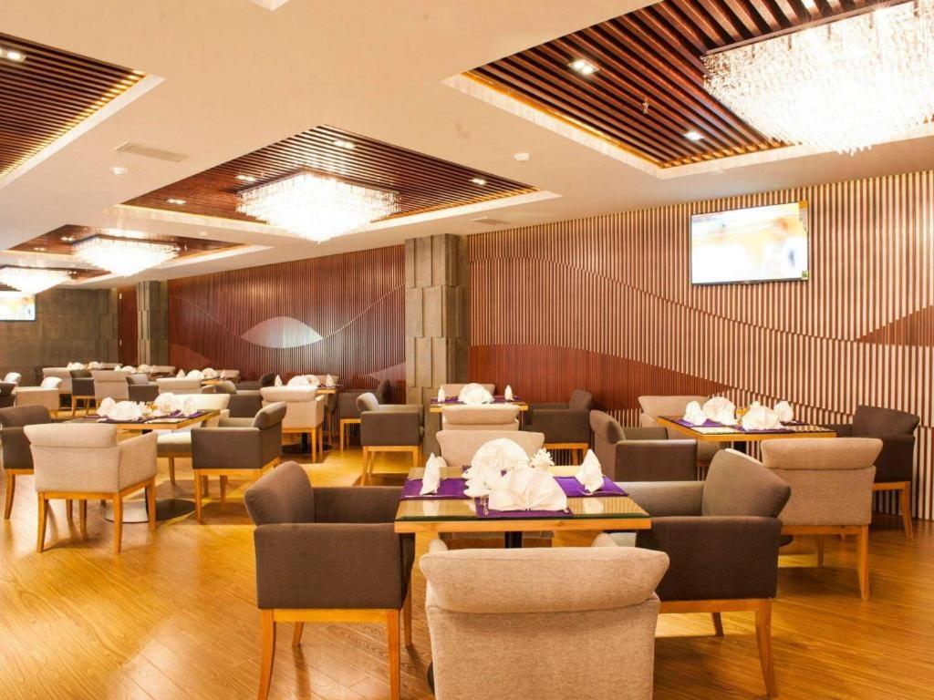Iris Hotel Кан То Екстериор снимка