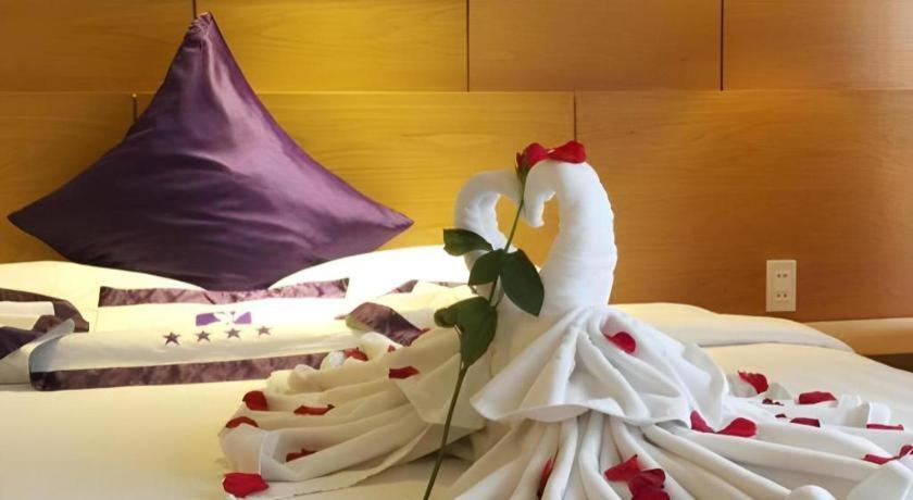 Iris Hotel Кан То Екстериор снимка