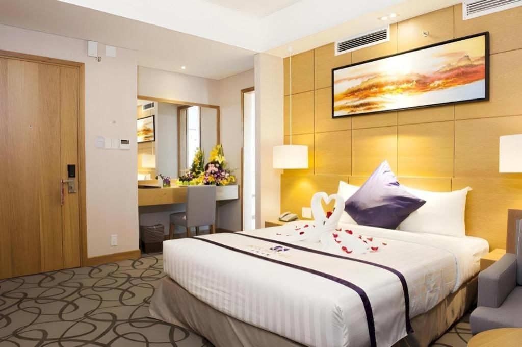 Iris Hotel Кан То Екстериор снимка