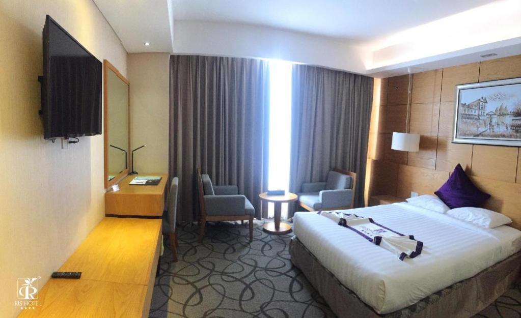 Iris Hotel Кан То Екстериор снимка