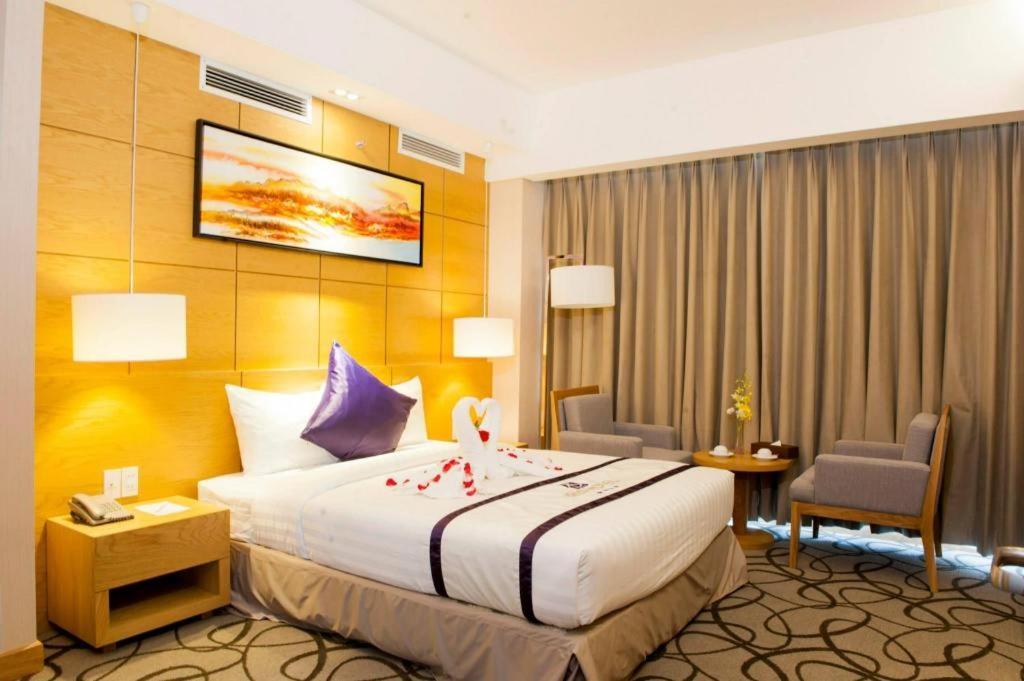 Iris Hotel Кан То Екстериор снимка