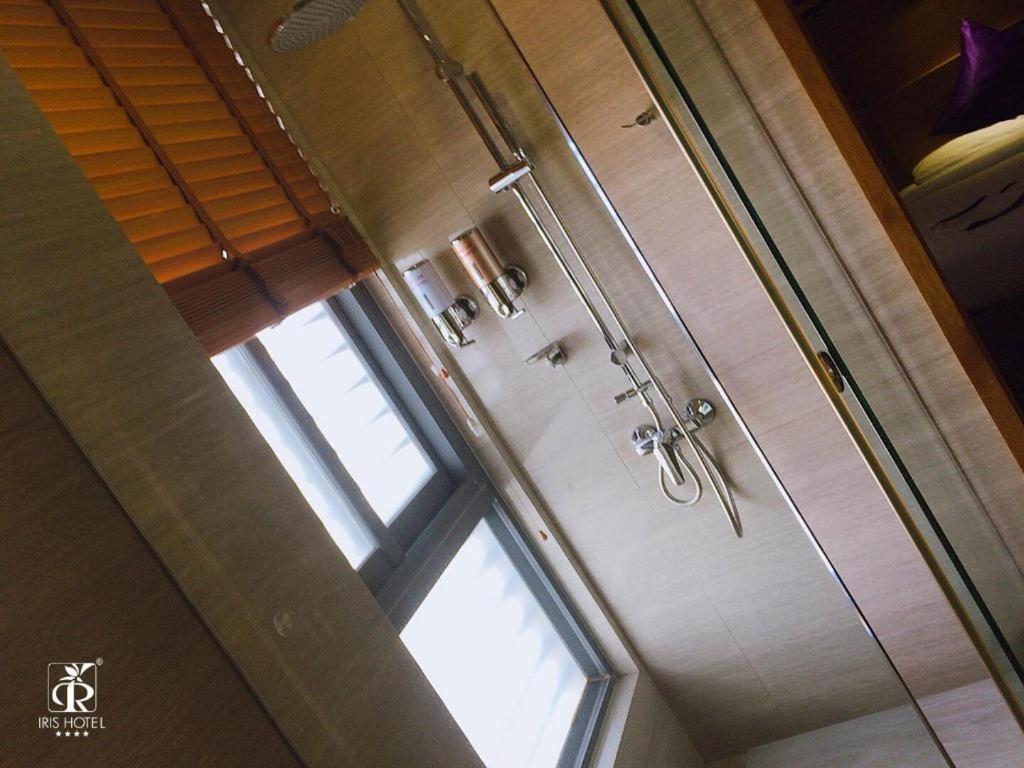 Iris Hotel Кан То Екстериор снимка